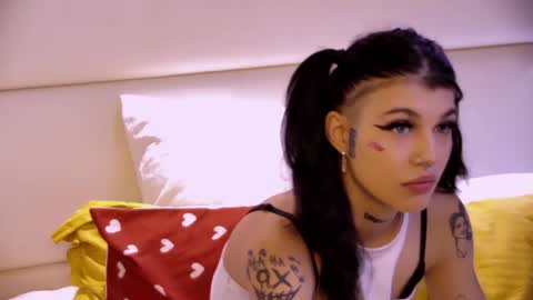 Snapshot of yasminstormx chatting on May 26, 2026, 4:19 am Diana online show from May 26, 2026, 4:19 am