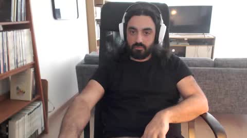 yeeaahoo online show from April 7, 2026, 3:56 pm