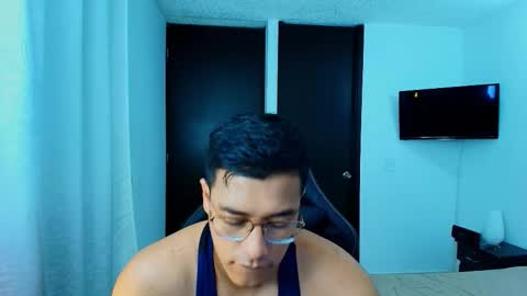 Snapshot of yeico837992 chatting on January 18, 2026, 12:14 am YEICO LEVIT online show from January 18, 2026, 12:14 am