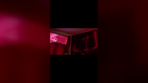 Ella Ts online show from April 25, 2026, 6:38 am