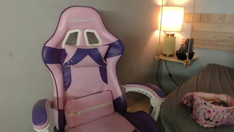 Yenni online show from December 1, 2025, 6:35 pm