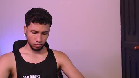 Yeff ind. model  online show from January 9, 2025, 8:55 pm