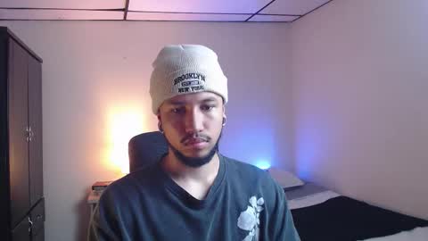 Yeff ind. model  online show from November 16, 2025, 12:16 am