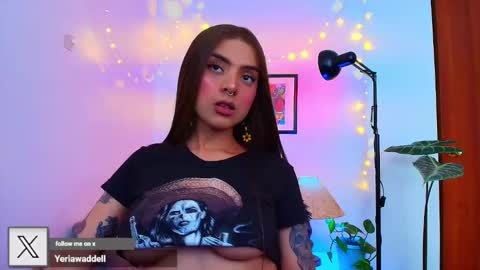 yeriawaddell  online show from February 22, 2025, 4:09 pm