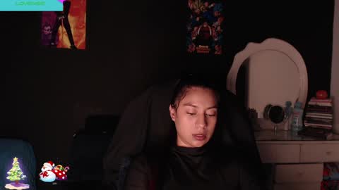 Snapshot of yes2802 chatting on December 16, 2024, 4:49 pm Yesi online show from December 16, 2024, 4:49 pm