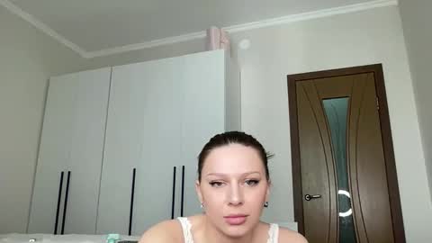 Eva online show from February 17, 2026, 7:27 am