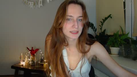 Zoe online show from December 4, 2024, 9:24 pm