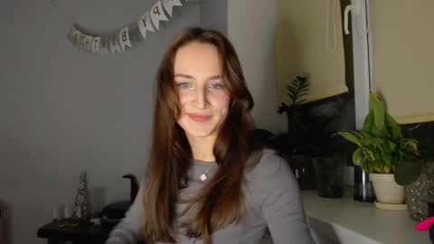 Zoe online show from February 7, 2025, 9:48 pm