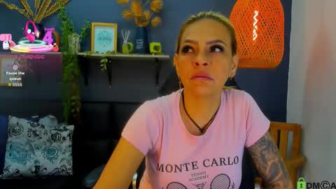 yessika_parker online show from February 3, 2026, 10:09 am