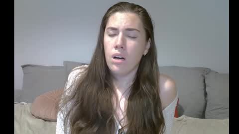 Kira online show from September 23, 2025, 11:46 am