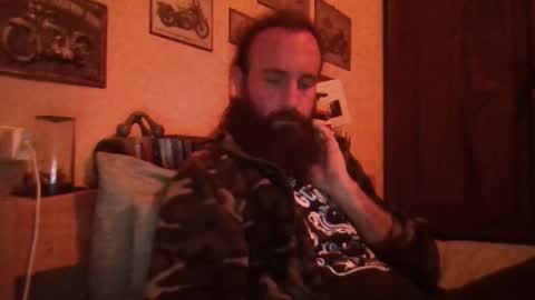 yeti_92 online show from December 3, 2025, 5:22 pm