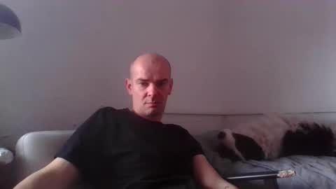 yewloo online show from February 12, 2026, 1:39 pm