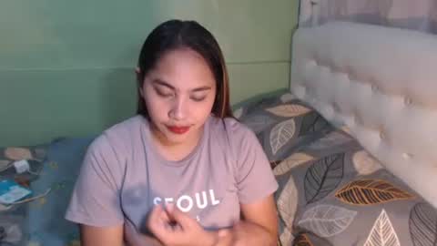 yhang_slut online show from October 5, 2025, 9:51 am