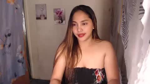 yhang_slut online show from December 4, 2025, 8:01 am