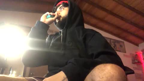 Snapshot of yio__cohen chatting on January 7, 2025, 3:35 am yio cohen  online show from January 7, 2025, 3:35 am