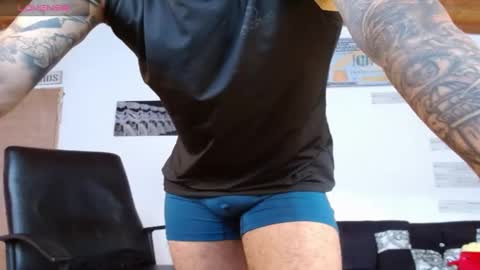 Snapshot of yio__cohen chatting on January 23, 2025, 7:07 pm yio cohen  online show from January 23, 2025, 7:07 pm