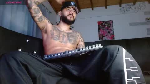 Snapshot of yio__cohen chatting on September 10, 2025, 10:04 am yio cohen  online show from September 10, 2025, 10:04 am