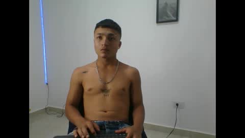 yissus_20 online show from April 7, 2026, 11:04 pm