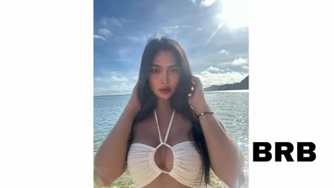 ylonagrae online show from January 25, 2025, 6:23 am