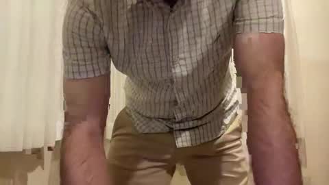 Leather online show from November 14, 2025, 1:15 am