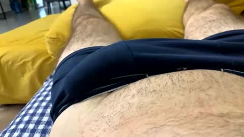 Giannis online show from November 19, 2025, 10:21 pm