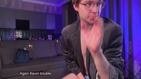 Max online show from January 22, 2025, 4:34 am