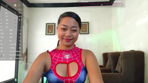yoga_yogi online show from September 19, 2025, 10:43 pm