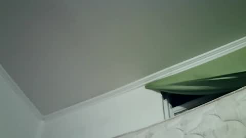 yoguinis online show from March 23, 2026, 1:31 am