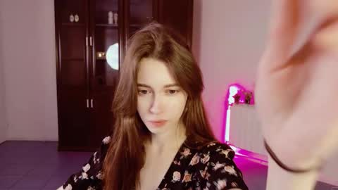 yoka_paradoxxx online show from November 25, 2025, 5:18 am