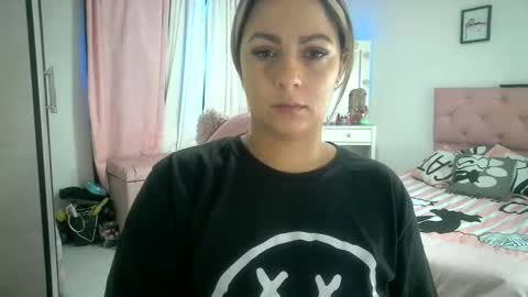 yokiko online show from October 30, 2025, 2:07 pm