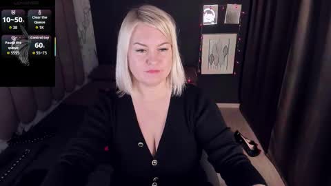 Yolanda online show from October 21, 2025, 8:09 pm