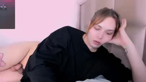 yomoyoo online show from February 18, 2026, 4:25 pm