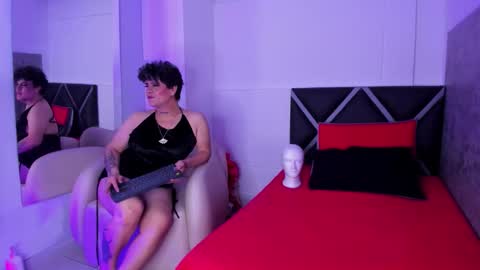 yordan_chubbyhot online show from November 14, 2025, 9:02 pm