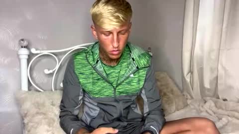 Snapshot of yorkshirelad208 chatting on November 3, 2025, 3:57 pm Harrison online show from November 3, 2025, 3:57 pm