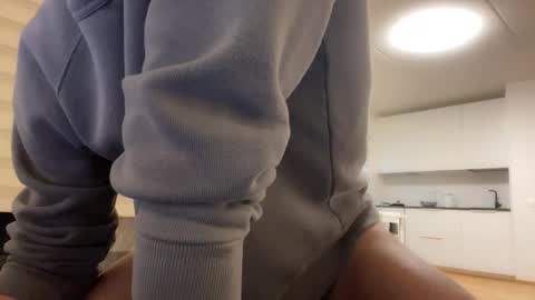 Snapshot of youcan__ chatting on October 30, 2025, 1:45 pm youcan__ online show from October 30, 2025, 1:45 pm