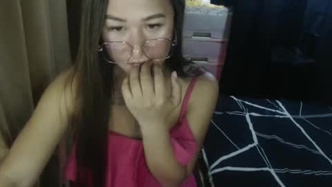 Your Dream Pinay Anna online show from April 22, 2026, 10:17 am