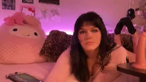 lucy  online show from May 9, 2026, 5:12 am