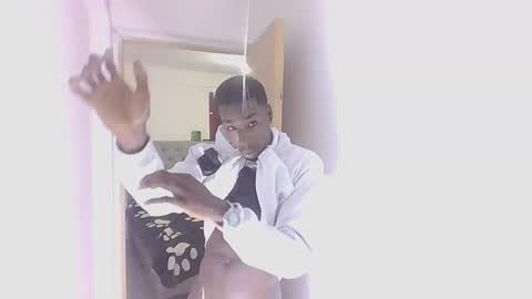 Snapshot of youn_king chatting on December 30, 2024, 12:11 am ALEX online show from December 30, 2024, 12:11 am