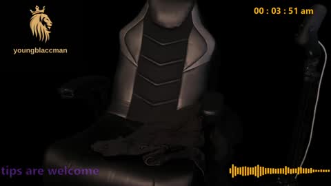 Snapshot of younblaccman6969 chatting on December 27, 2024, 6:03 am younblaccman6969 online show from December 27, 2024, 6:03 am