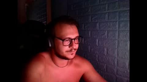 A... online show from September 9, 2025, 7:57 pm