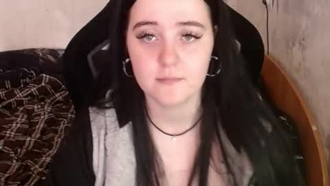 your_8a8y online show from January 7, 2026, 6:49 am