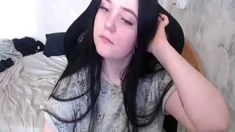 Snapshot of your_8a8y chatting on April 28, 2026, 8:30 am your_8a8y online show from April 28, 2026, 8:30 am
