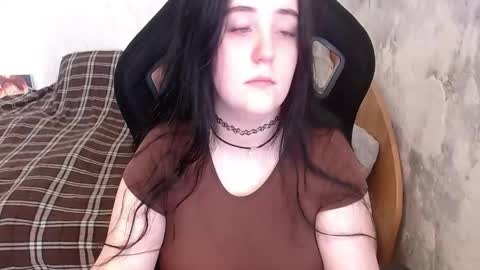 Snapshot of your_8a8y chatting on June 9, 2026, 2:39 pm your_8a8y online show from June 9, 2026, 2:39 pm