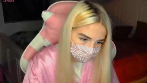 Barbie online show from January 5, 2025, 9:03 pm