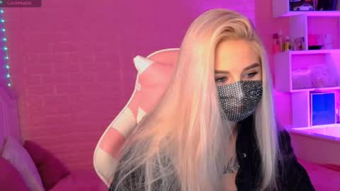 Barbie online show from February 9, 2025, 9:49 pm