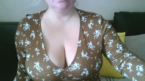 Maria Love online show from April 2, 2026, 6:55 am