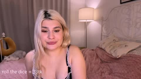 Snapshot of your_alissia chatting on April 13, 2026, 8:25 pm Alice online show from April 13, 2026, 8:25 pm