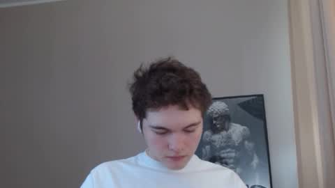 Snapshot of your_bunny123 chatting on December 4, 2025, 10:57 am your_bunny123 online show from December 4, 2025, 10:57 am