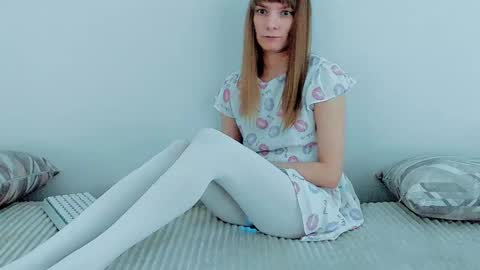 Lily online show from December 16, 2025, 7:13 am