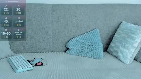 Lily online show from March 18, 2026, 5:43 am